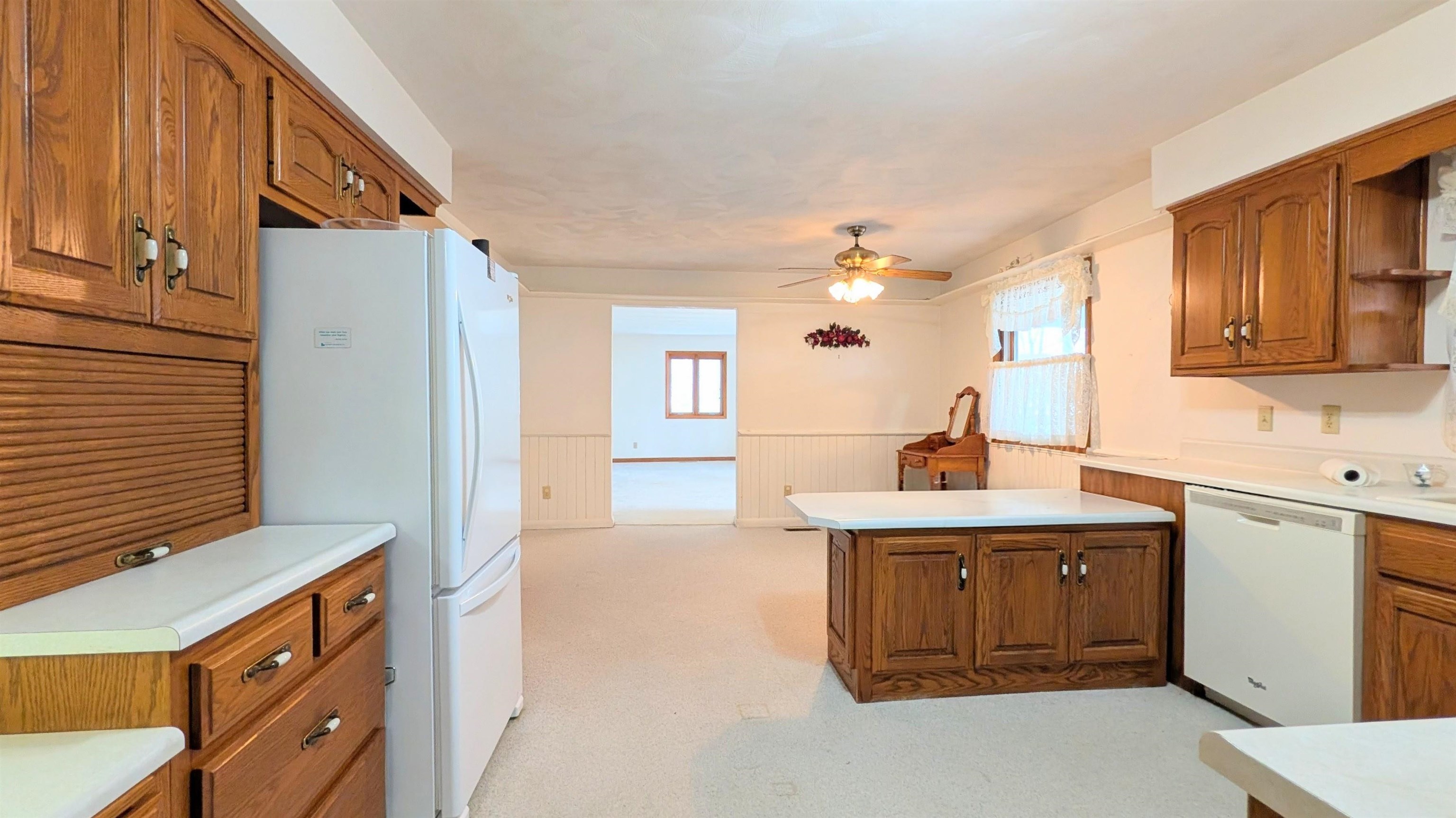 10838 Hoagland Road Hoagland, IN 46745 - Photo 12 of 32