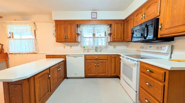 $259,900 | 10838 Hoagland Road, Hoagland, IN 46745