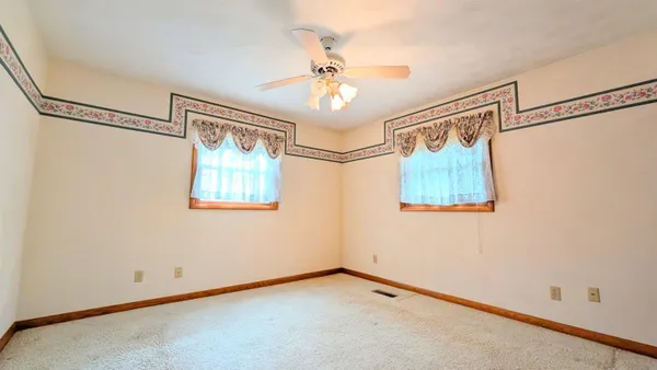 $259,900 | 10838 Hoagland Road, Hoagland, IN 46745