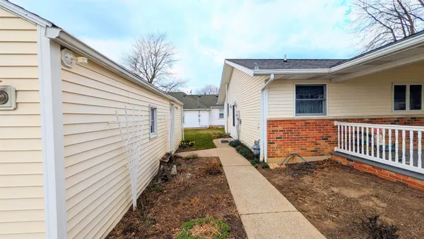 $259,900 | 10838 Hoagland Road, Hoagland, IN 46745