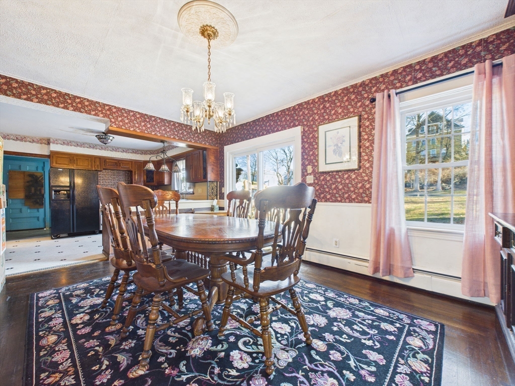 889 High Street Fall River, MA 02720 - Photo 10 of 20