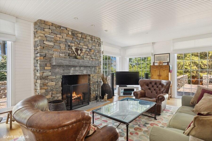 15360 Lakeshore Road Lakeside, MI 49116 - Photo 14 of 51 14_15360LakeshoreRd_3_FamilyRoom_LowRes