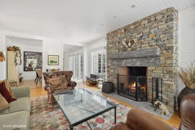 $10,975,000 | 15360 Lakeshore Road, Lakeside, MI 49116