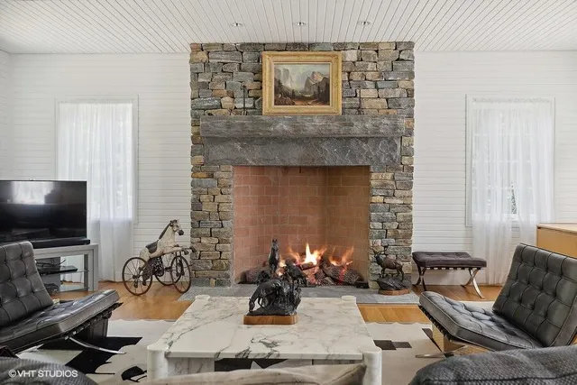 $10,975,000 | 15360 Lakeshore Road, Lakeside, MI 49116