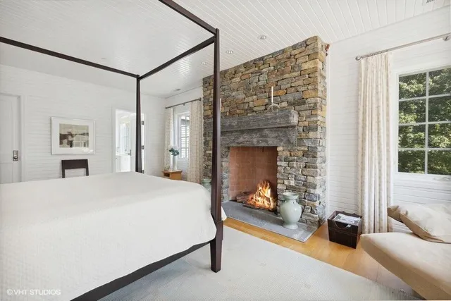 $10,975,000 | 15360 Lakeshore Road, Lakeside, MI 49116