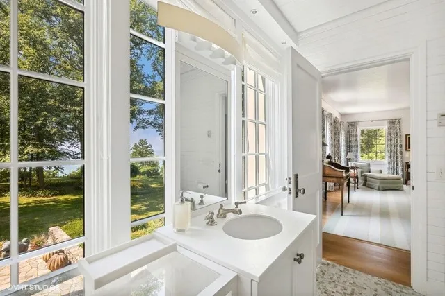 $10,975,000 | 15360 Lakeshore Road, Lakeside, MI 49116