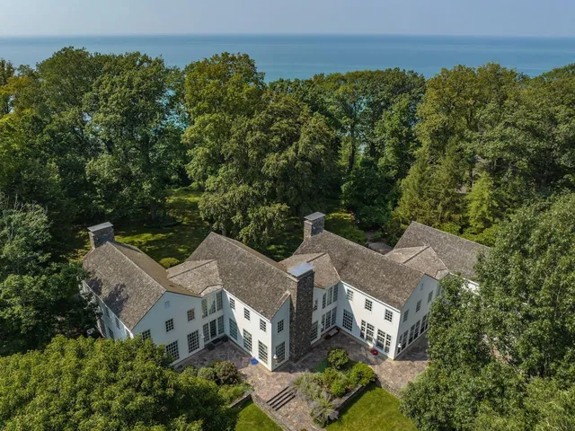 $10,975,000 | 15360 Lakeshore Road, Lakeside, MI 49116