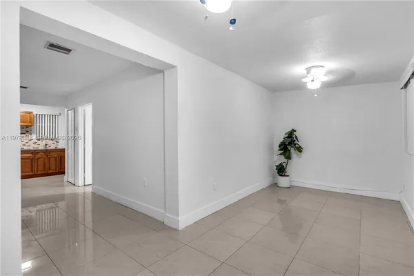 $1,950 | 1064 Northwest 103rd Street, Unit 1066, Miami, FL 33150