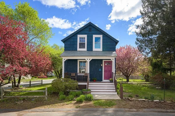 $449,000 | 17 Olympia Street, Easthampton, MA 01027