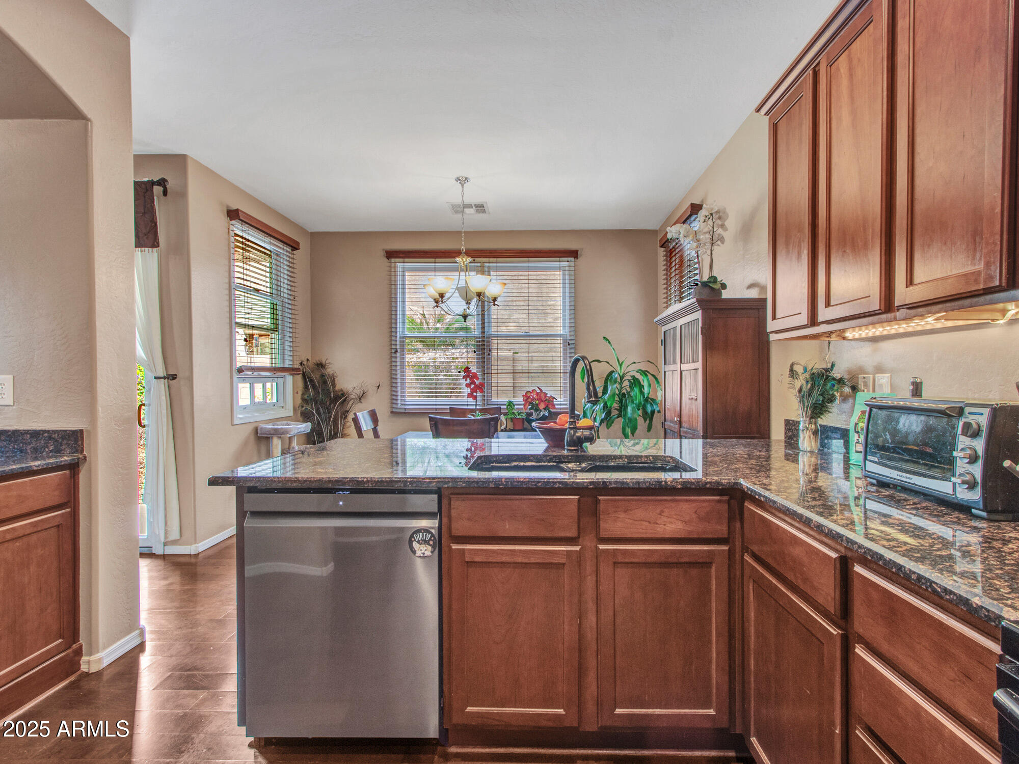 2307 East Pecan Road Phoenix, AZ 85040 - Photo 17 of 45 05-Kitchen-(4)