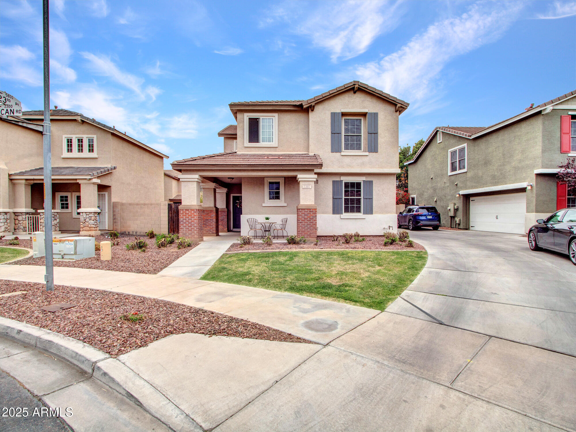 2307 East Pecan Road Phoenix, AZ 85040 - Photo 4 of 45 01-Front--(4)