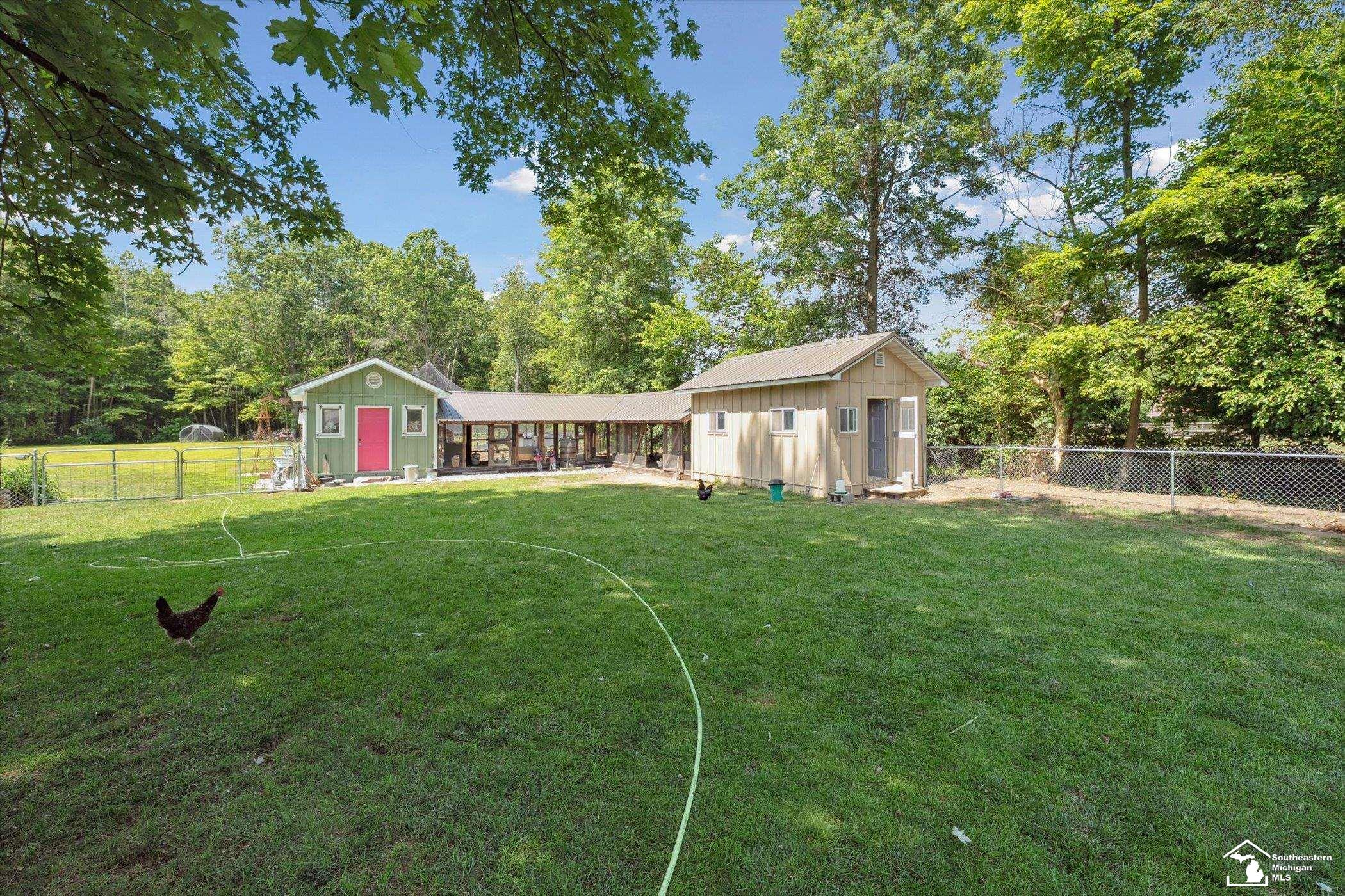 8092 Summerfield Road Petersburg, MI 49270 - Photo 11 of 72 50184508-13d3b4c6-059a-4263-a954-0a821ec9a99e.JPG