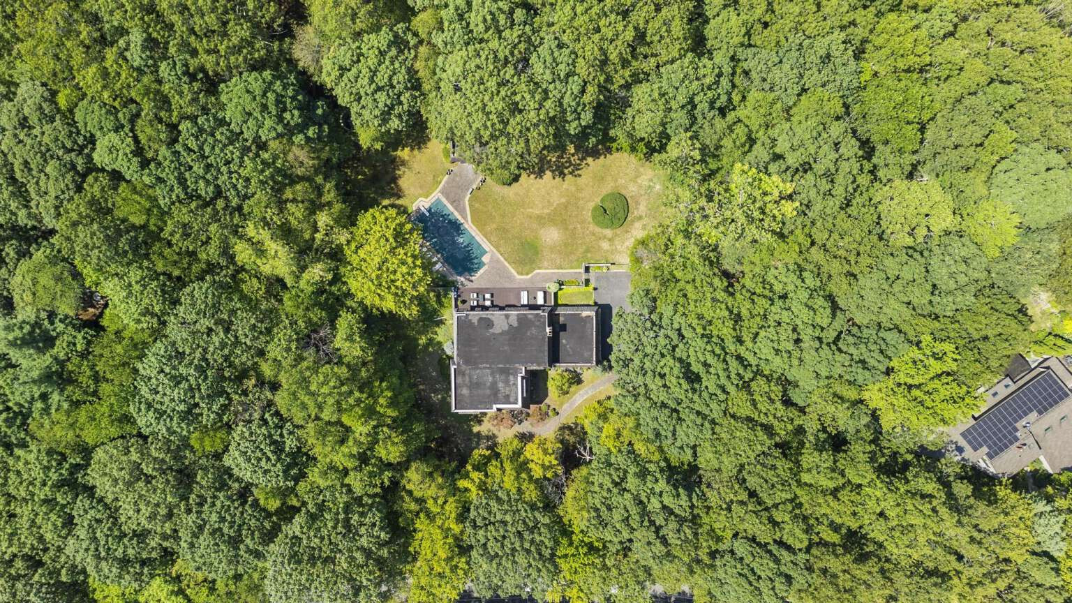 40 Old Quarry Road Woodbridge, CT 06525 - Photo 1 of 39 an aerial view of a house with a yard