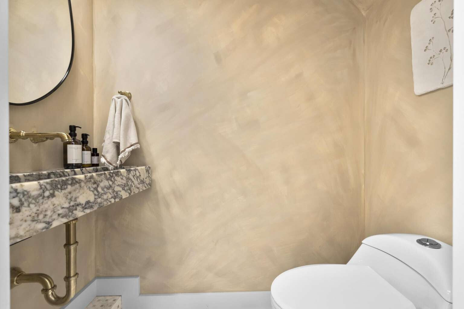 40 Old Quarry Road Woodbridge, CT 06525 - Photo 21 of 39 a bathroom with a sink and a mirror