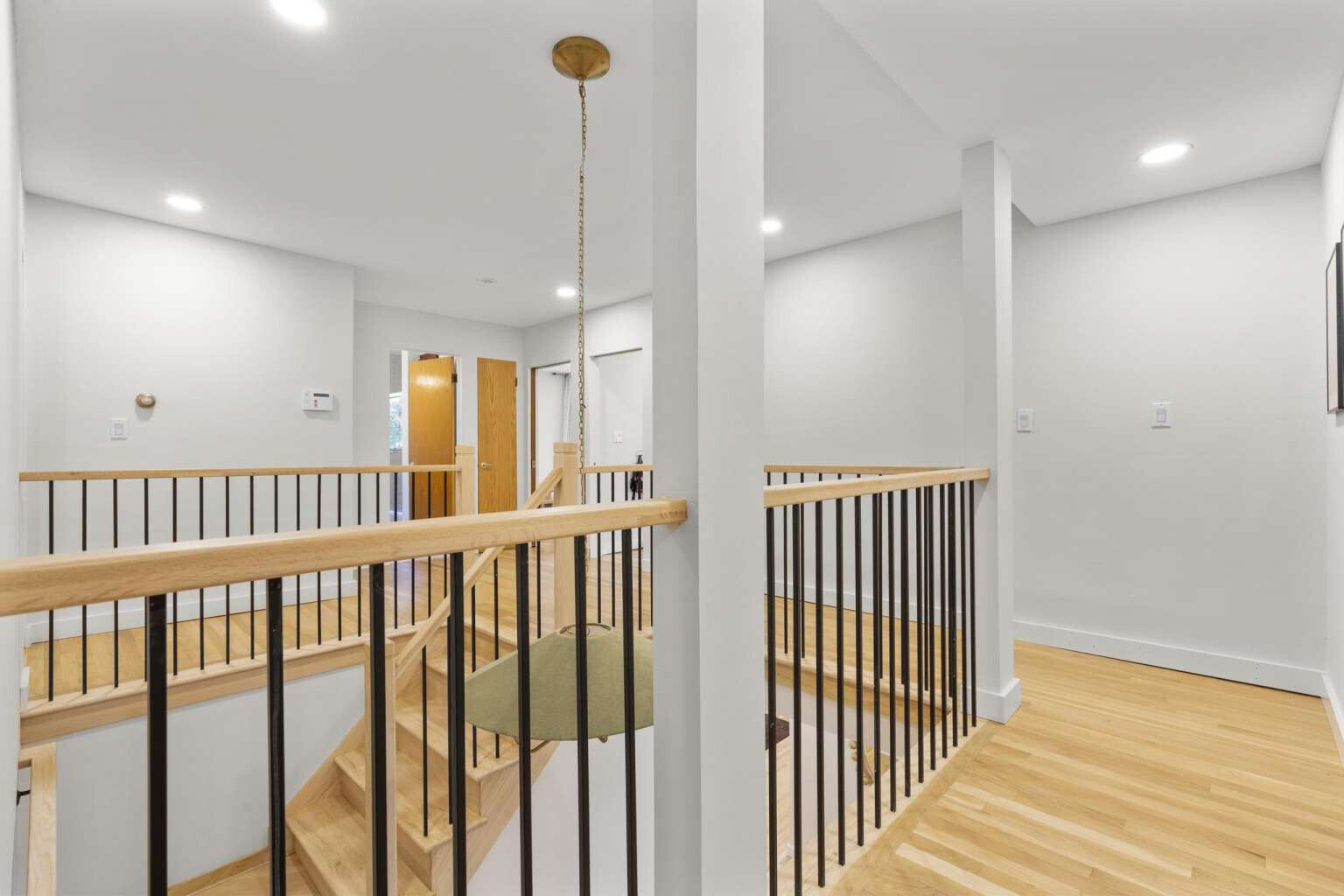 40 Old Quarry Road Woodbridge, CT 06525 - Photo 24 of 39 a view of a hallway with a bedroom