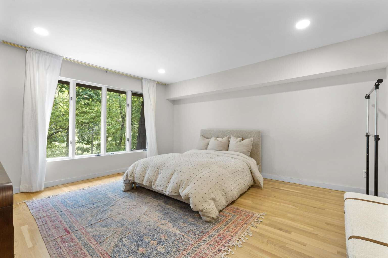 40 Old Quarry Road Woodbridge, CT 06525 - Photo 33 of 39 a bedroom with a large bed and a window