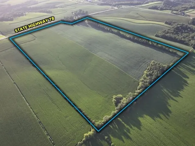 $1,520,310 | 92.14 M/l Acres Highway 78, Mt Horeb, WI 53572