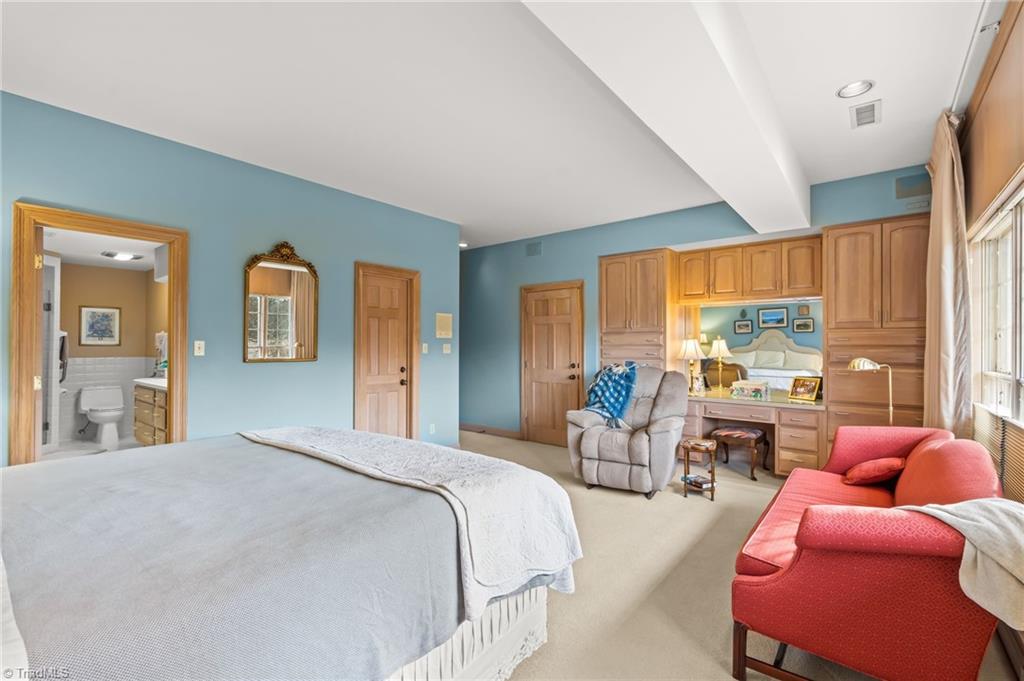 1307 Gilbrook Court High Point, NC 27262 - Photo 17 of 34