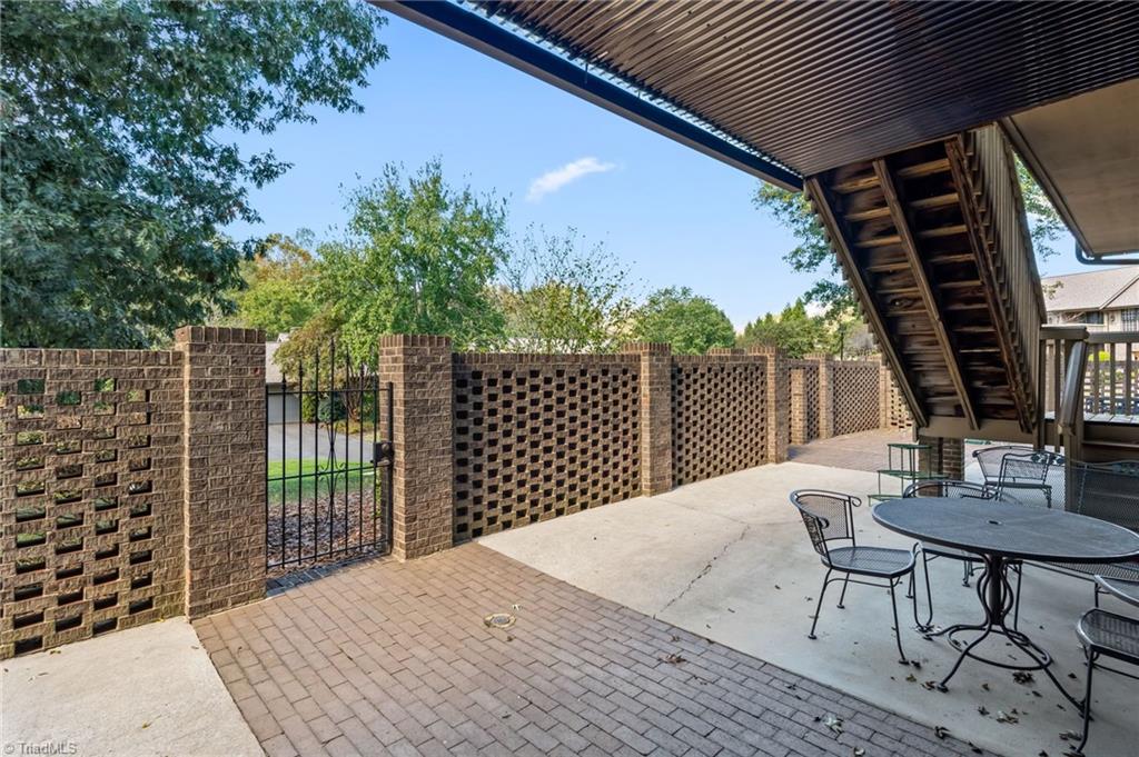 1307 Gilbrook Court High Point, NC 27262 - Photo 29 of 34