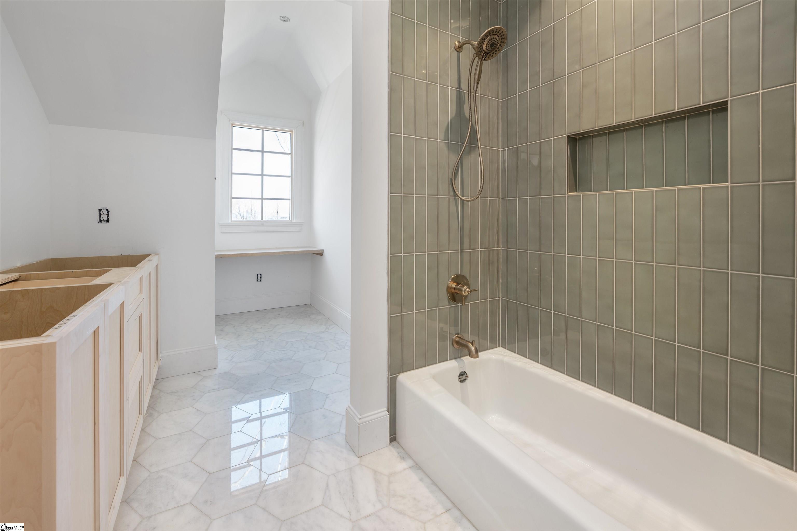 403 Mountain Top Trail Easley, SC 29640 - Photo 35 of 50