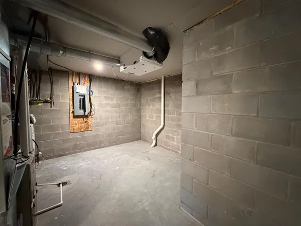 $629,900 | 1639 Hadley Creek Drive Northeast, Rochester, MN 55906