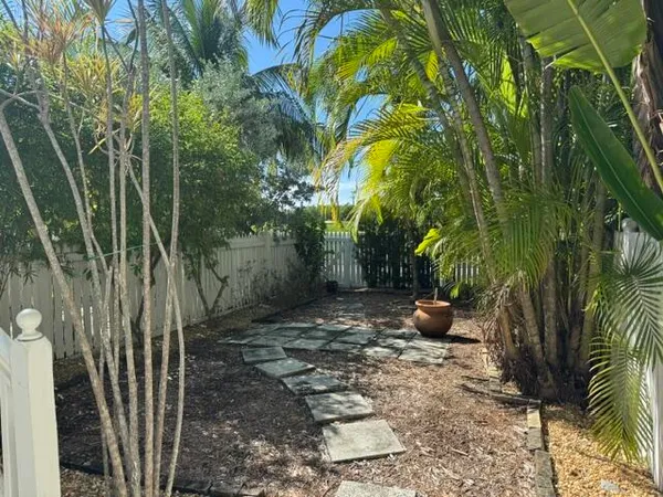 $3,400 | 32 Merganser Lane, Key West, FL 33040