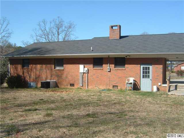 108 Oakmont Road Stanley, NC 28164 - Photo 3 of 15 Gallery Image 3