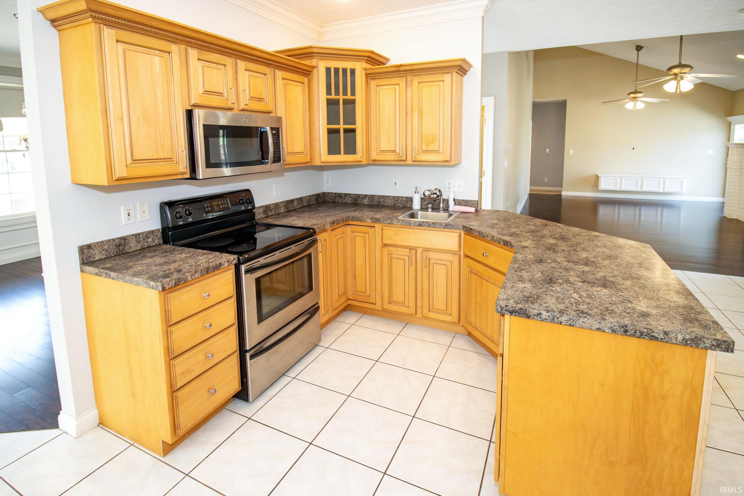 5830 Gardner Road Chandler, IN 47610 - Photo 11 of 36