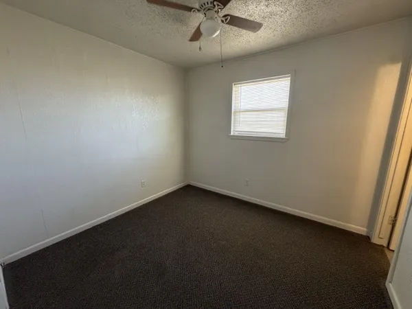 $550 | 5909 East F M 40, Unit 7, Lubbock, TX 79403