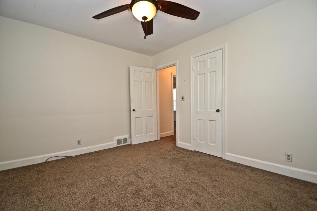 207 Cherokee Road Nashville, TN 37205 - Photo 10 of 24 an empty room with closet and fan