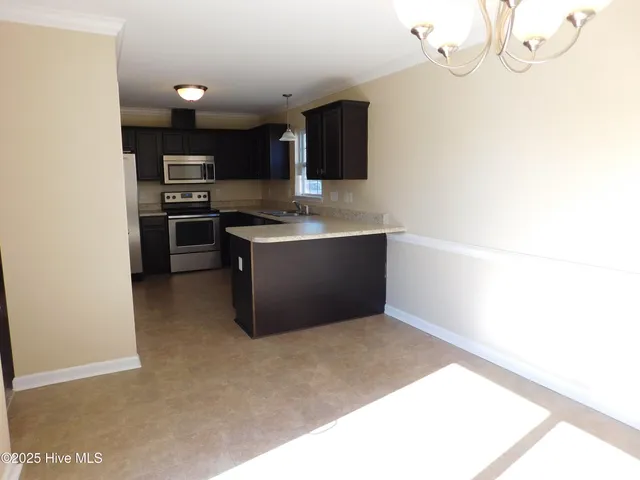 $1,800 | 107 Lynden Lane, New Bern, NC 28560