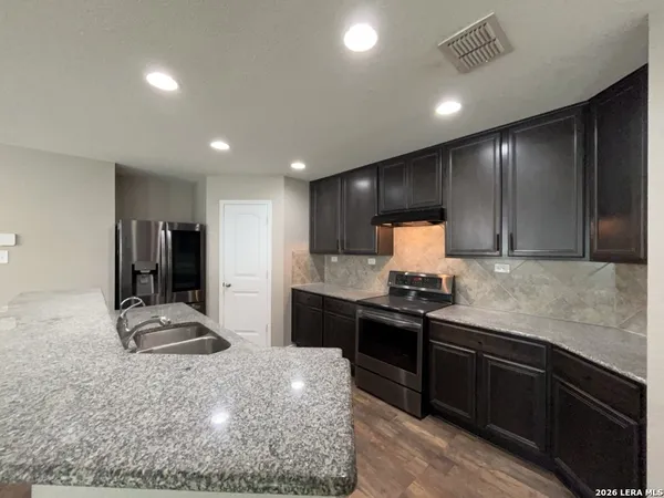 $1,750 | 10339 Fort Davis Trail, San Antonio, TX 78245