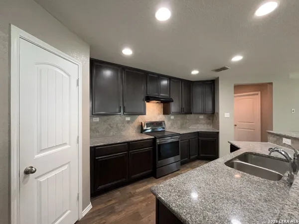 $1,750 | 10339 Fort Davis Trail, San Antonio, TX 78245