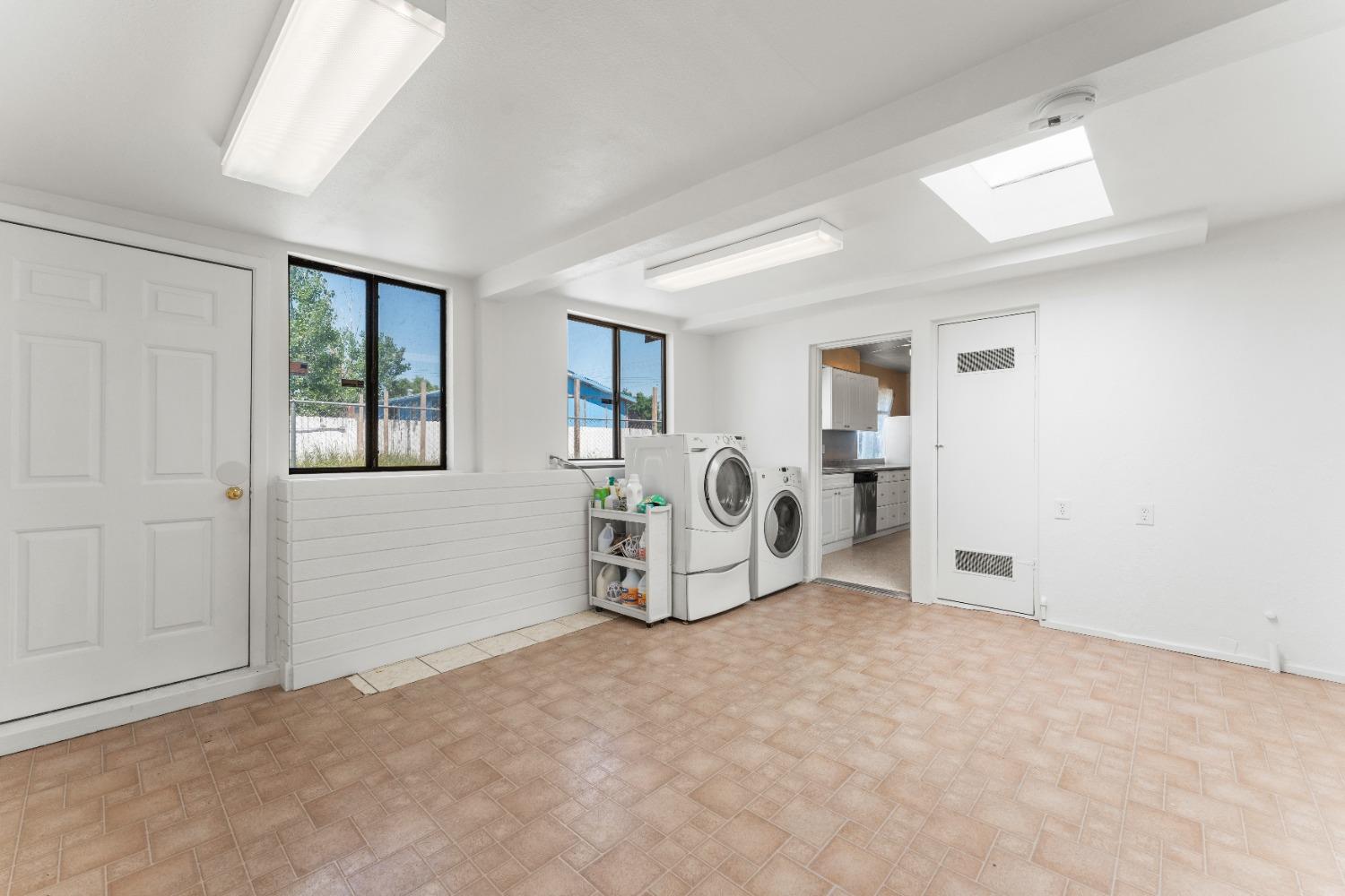 6849 26th Street Rio Linda, CA 95673 - Photo 8 of 56