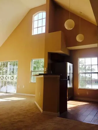 $2,450 | 9020 Lake Chase Island Way, Unit 9020, Tampa, FL 33626