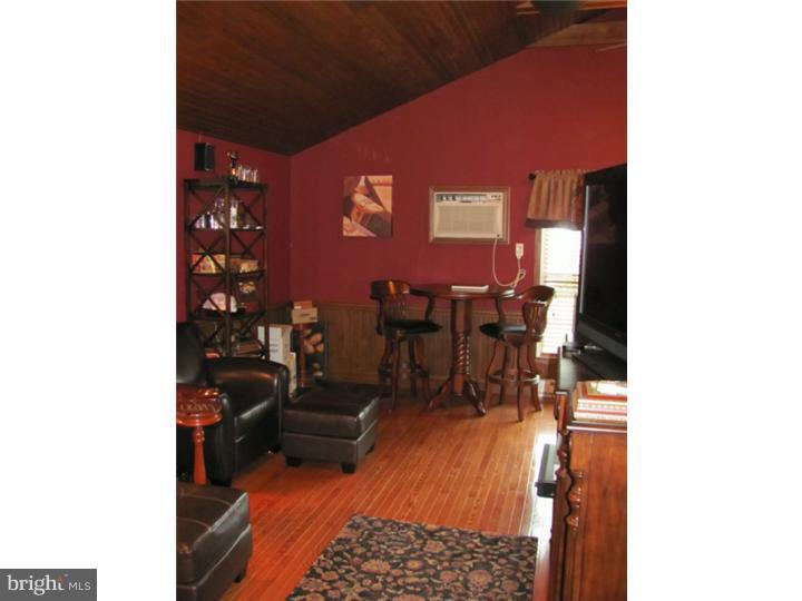 1717 York Road Wyomissing, PA 19610 - Photo 15 of 20 Office / Study