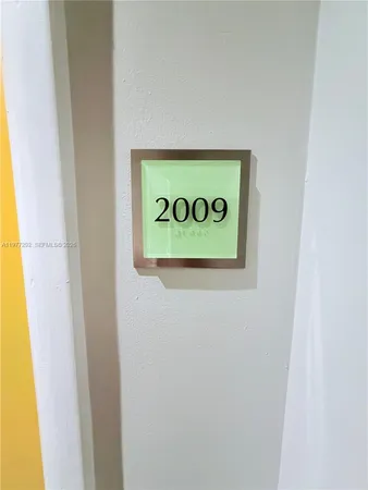$2,600 | 133 Northeast 2nd Avenue, Unit 2009, Miami, FL 33132