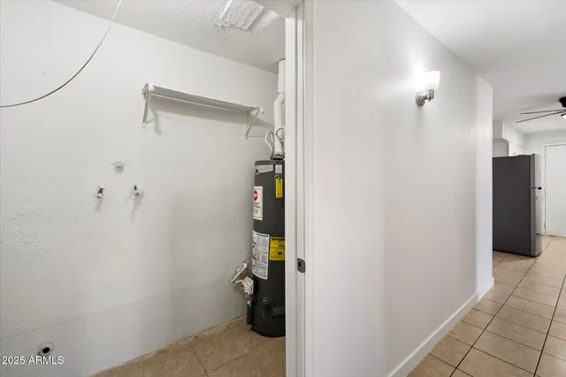 $995 | 2343 East Pueblo Avenue, Unit 4, Phoenix, AZ 85040