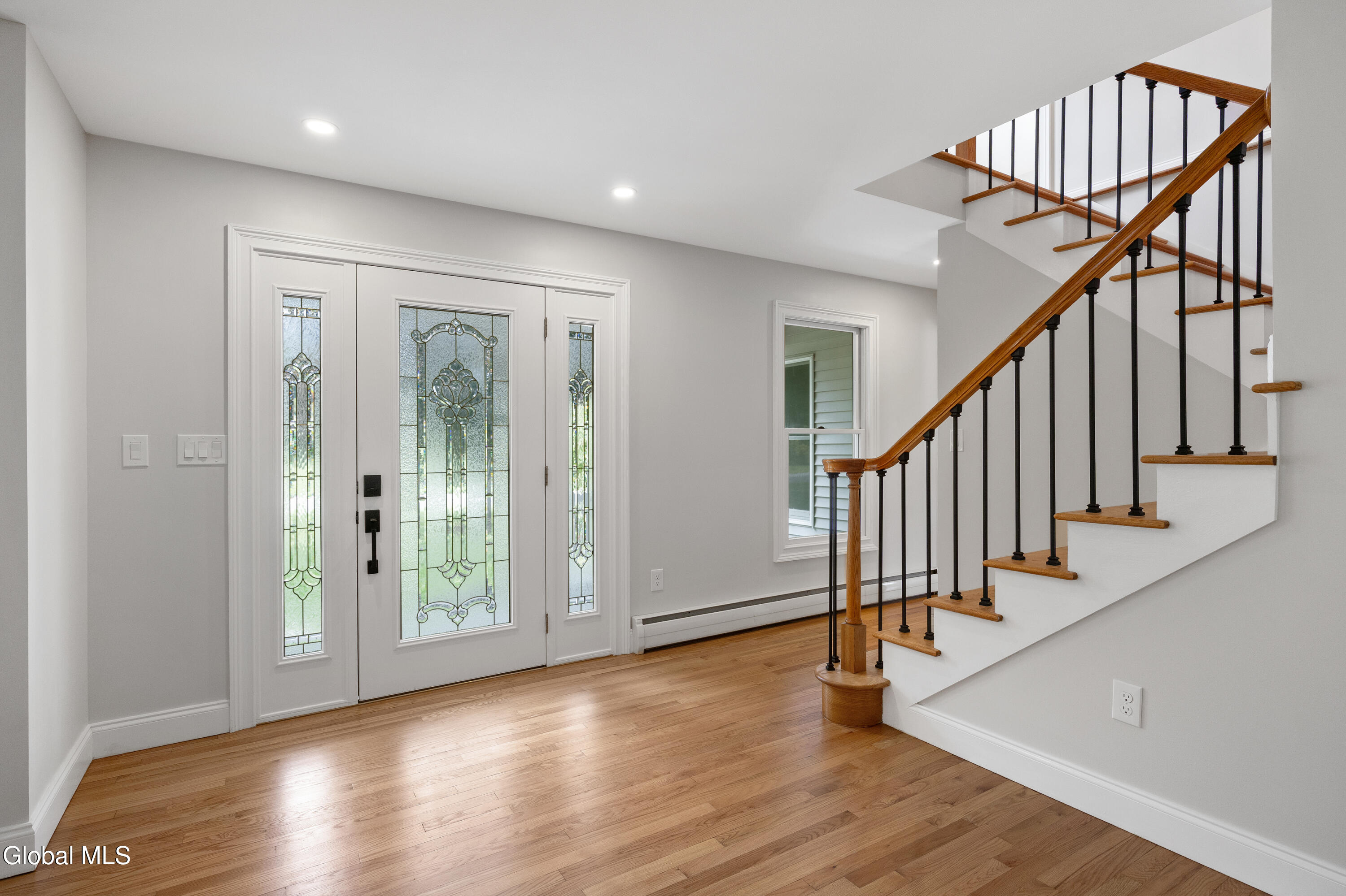 23 Flower Road Troy, NY 12180 - Photo 6 of 85 1 (30)