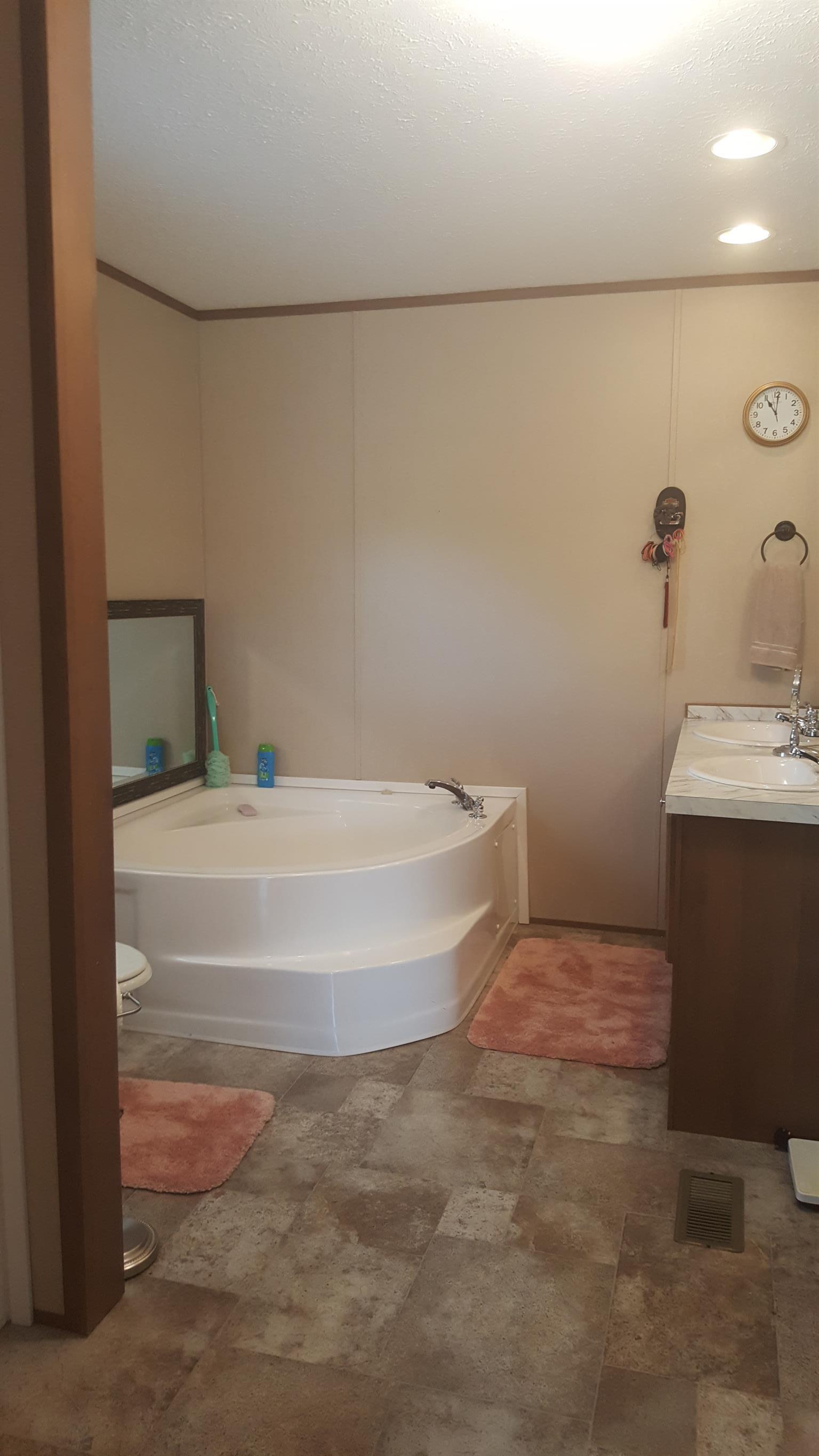75 Halliburton Road Vanleer, TN 37181 - Photo 14 of 17 Gallery Image 14