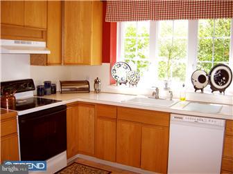 309 Old Forest Road Wynnewood, PA 19096 - Photo 6 of 12 Kitchen