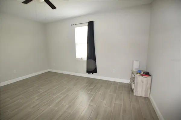 $1,900 | 642 Desmoines Court, Poinciana, FL 34759