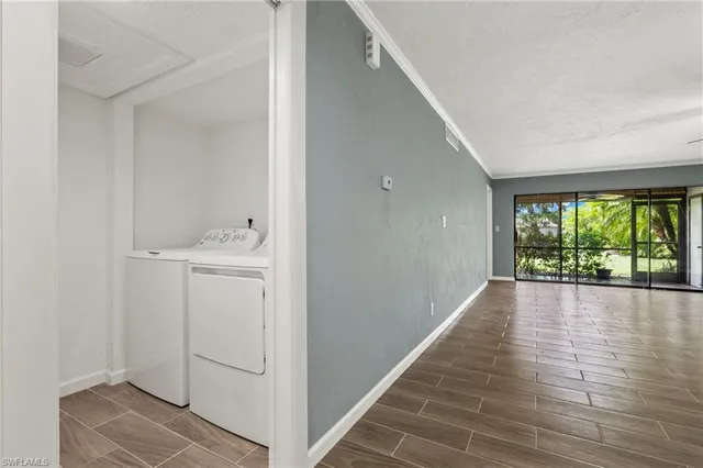 a view of utility room with washer and dryer