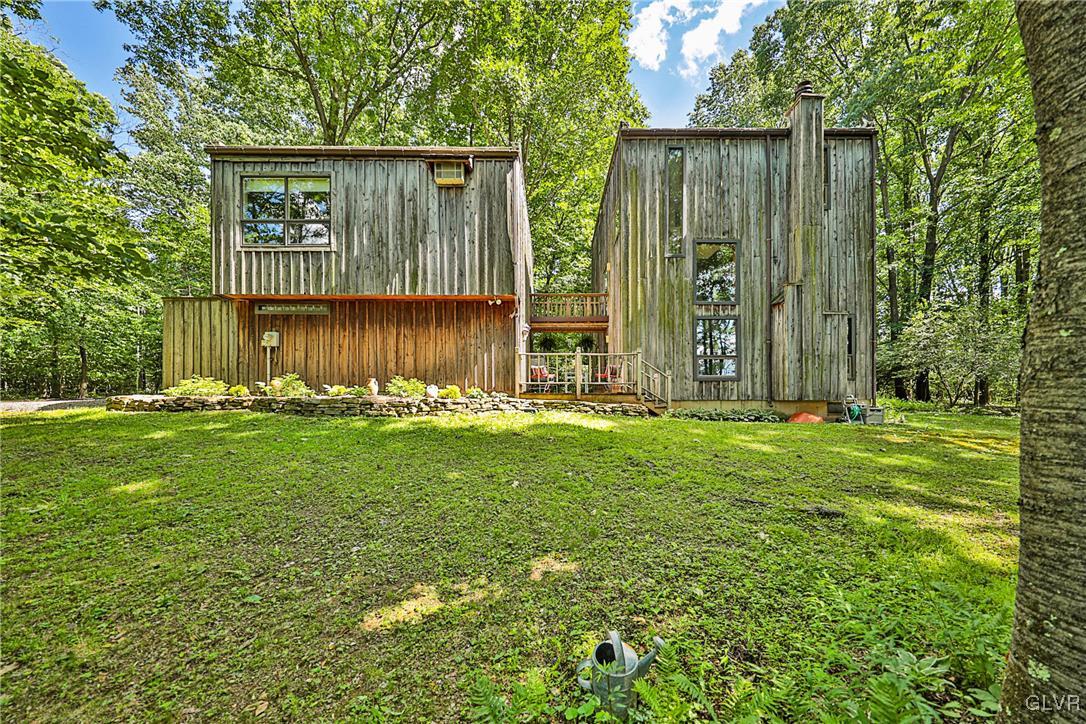 315 Brodt Road Bangor, PA 18013 - Photo 3 of 33 Gallery Image 3