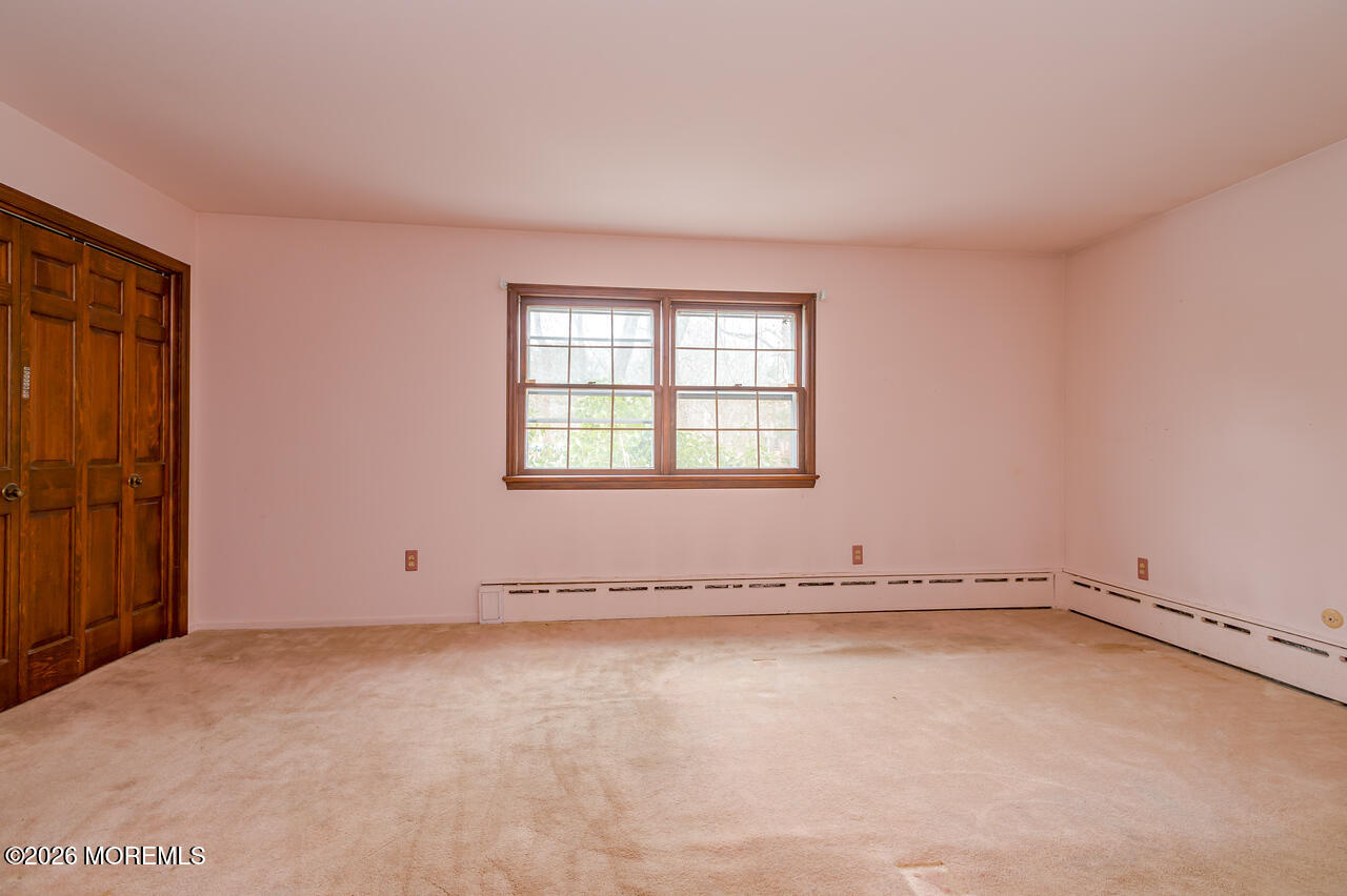 1046 Indian Hill Road Toms River, NJ 08753 - Photo 18 of 30 PRIMARY BEDROOM