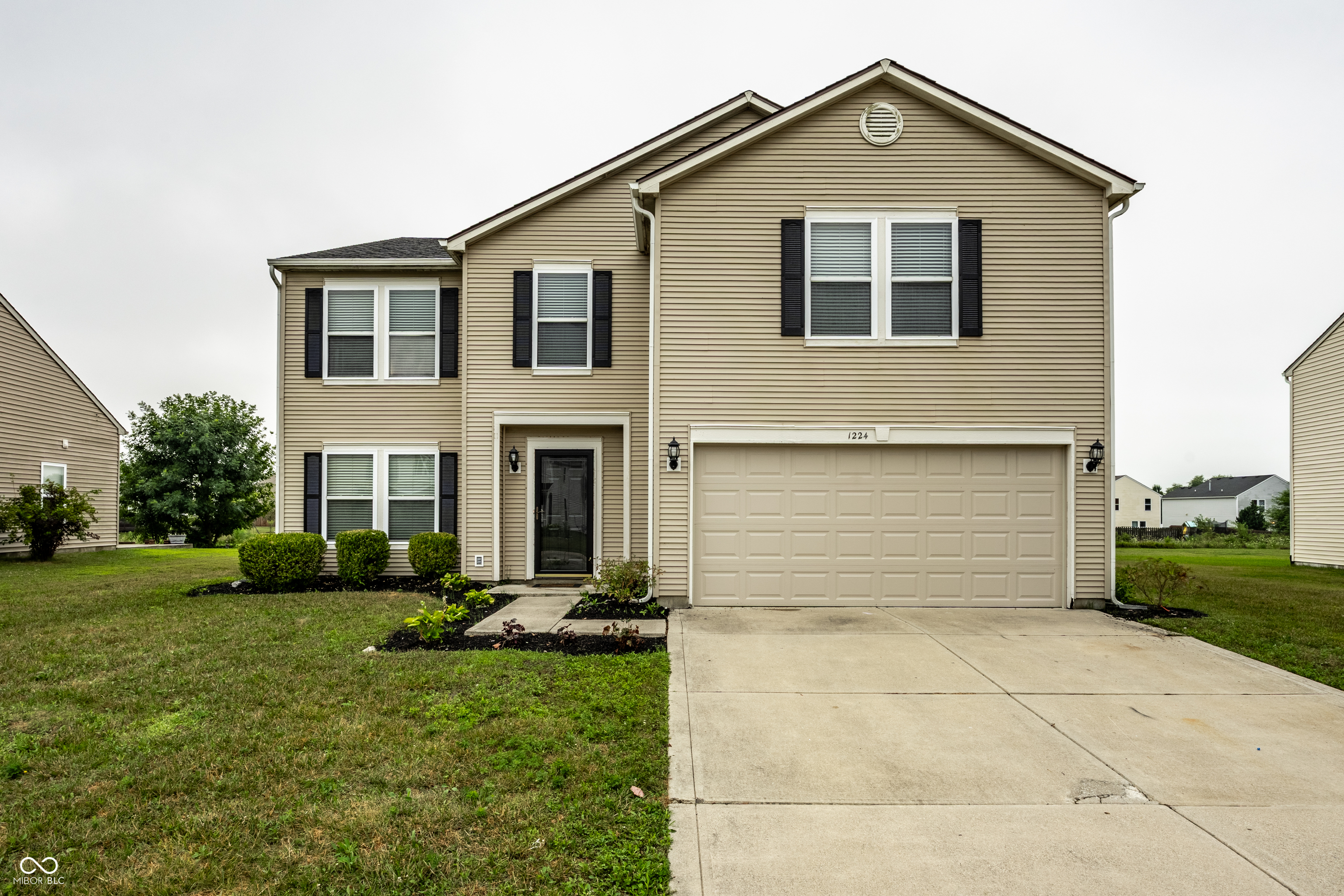 1224 Maple Trace Way Sheridan, IN 46069 - Photo 1 of 42