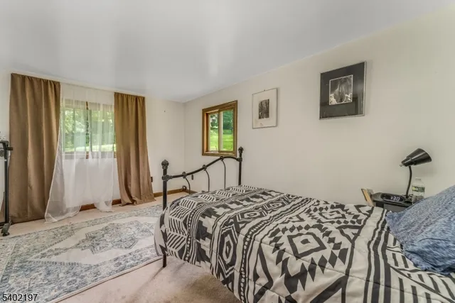 $879,000 | 22 South Polktown Road, Hampton, NJ 08827