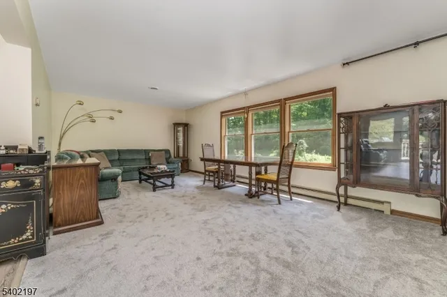 $879,000 | 22 South Polktown Road, Hampton, NJ 08827