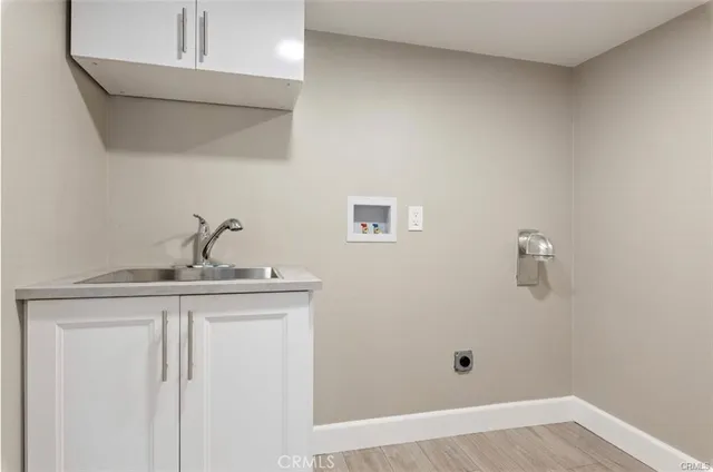 a view of a hallway with closet