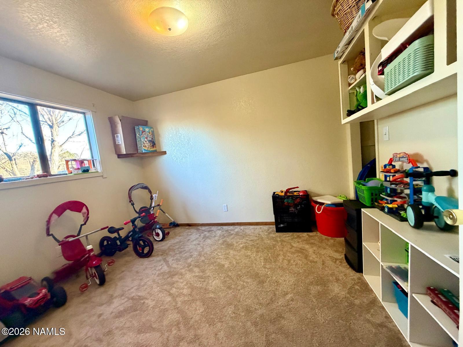 6970 Leupp Road Flagstaff, AZ 86004 - Photo 4 of 20 3a0c9581-faf7-4c69-979e-c5d3f7377cdb